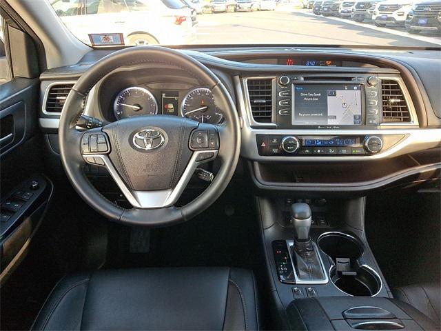 used 2018 Toyota Highlander car, priced at $17,199