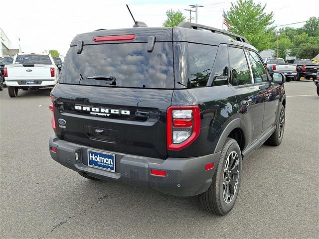 new 2025 Ford Bronco Sport car, priced at $37,711