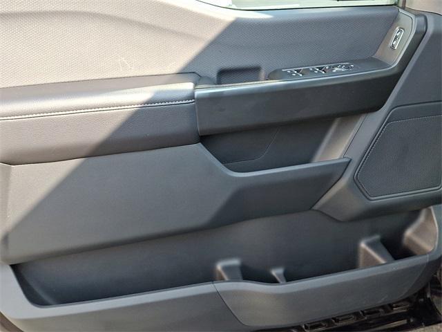 new 2025 Ford F-150 car, priced at $49,360