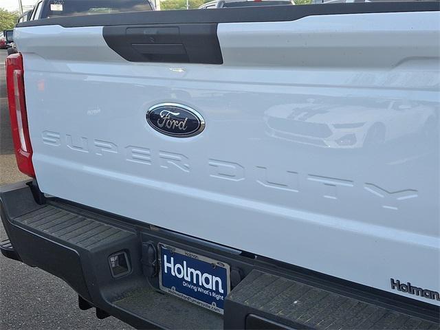 new 2025 Ford F-250 car, priced at $56,800