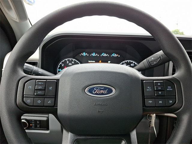 new 2025 Ford F-250 car, priced at $53,025
