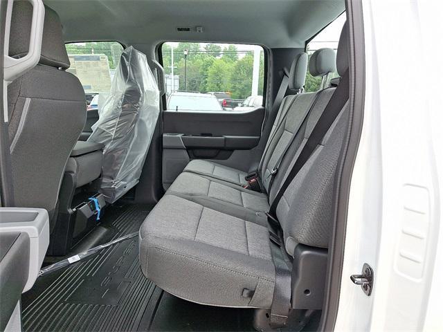 new 2025 Ford F-250 car, priced at $53,025
