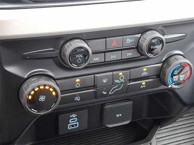 new 2025 Ford F-250 car, priced at $53,025