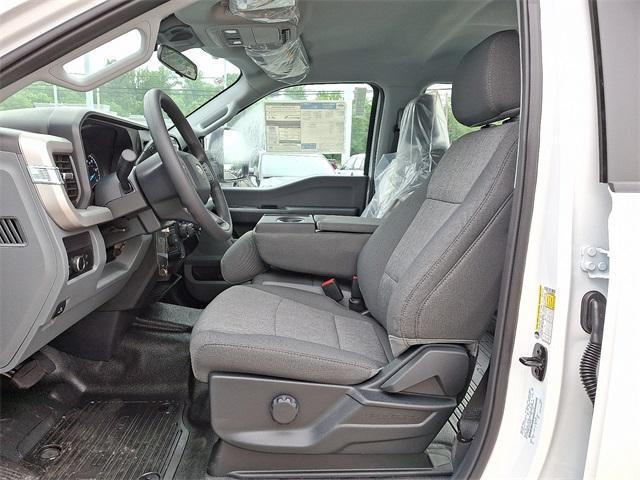 new 2025 Ford F-250 car, priced at $53,025