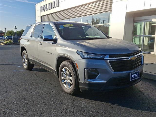 used 2023 Chevrolet Traverse car, priced at $21,990