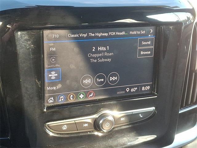 used 2023 Chevrolet Traverse car, priced at $21,990