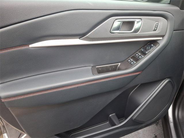 new 2025 Ford Explorer car, priced at $47,999