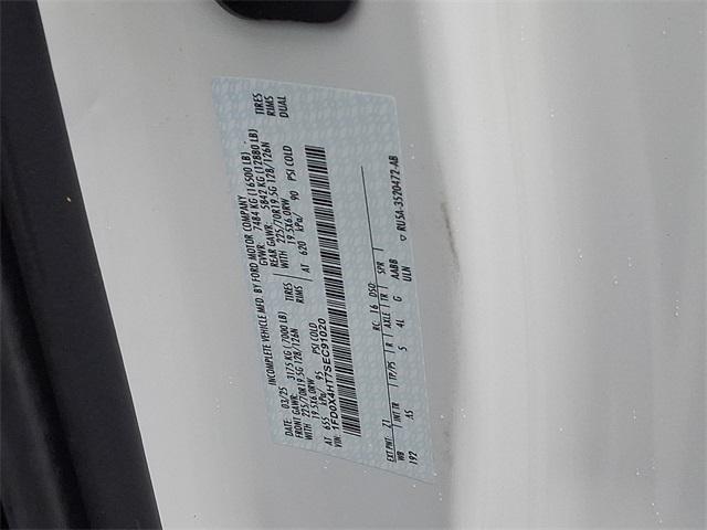 new 2025 Ford F-450 car, priced at $74,080