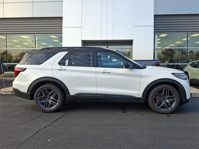 new 2025 Ford Explorer car, priced at $62,944