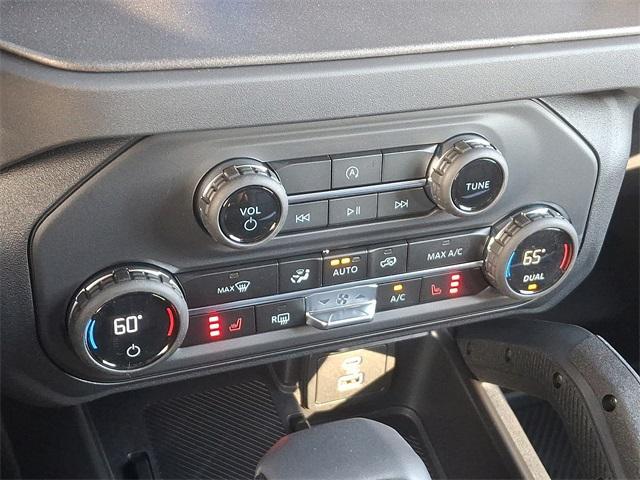 new 2025 Ford Bronco car, priced at $50,968