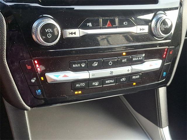 used 2022 Ford Explorer car, priced at $30,999