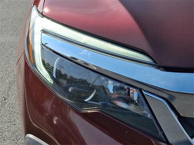 used 2021 Honda Pilot car, priced at $25,355