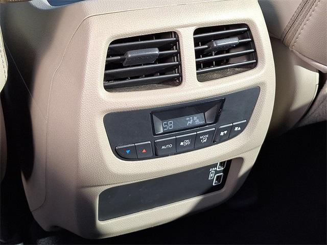 used 2021 Honda Pilot car, priced at $25,355