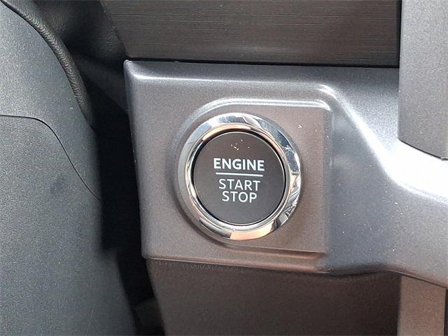 new 2025 Ford F-150 car, priced at $65,039