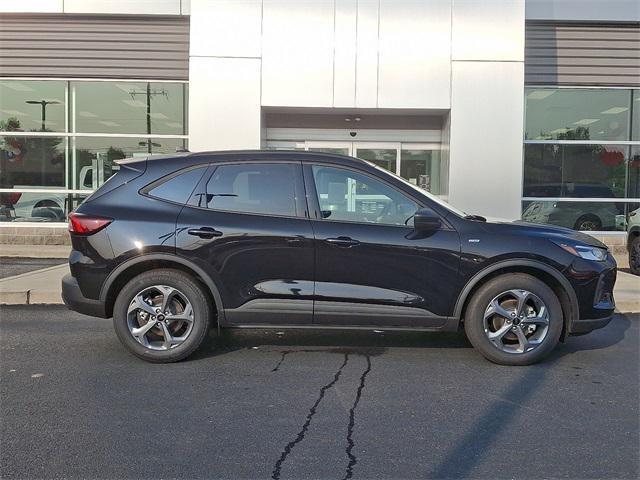 new 2025 Ford Escape car, priced at $30,345