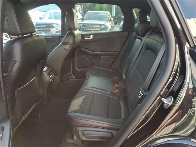 new 2025 Ford Escape car, priced at $30,345