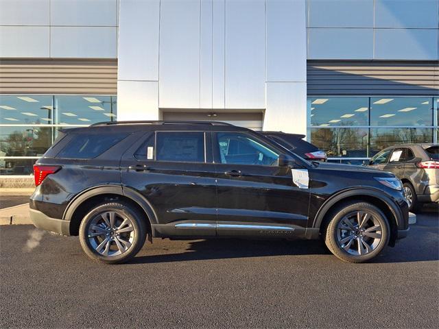 new 2025 Ford Explorer car, priced at $47,405