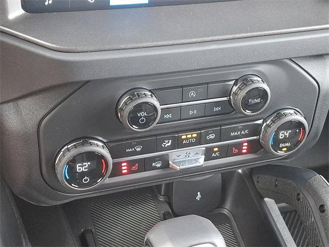 new 2025 Ford Bronco car, priced at $49,033