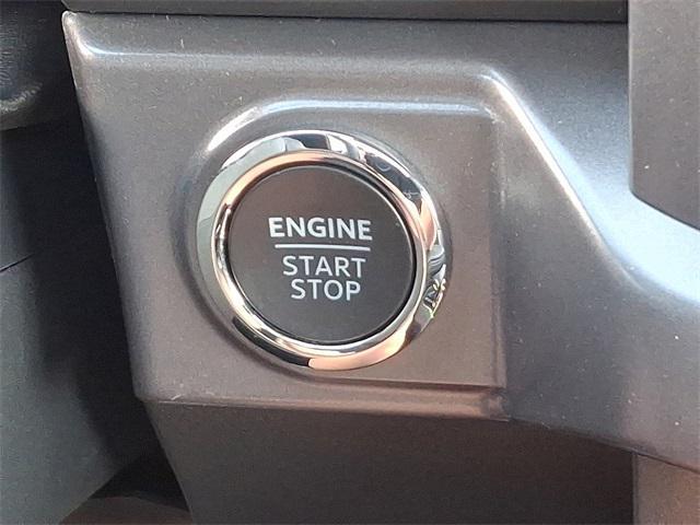 new 2025 Ford F-150 car, priced at $67,271