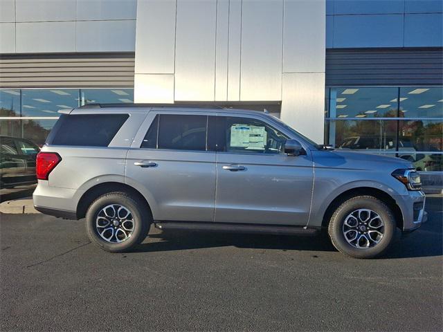 new 2024 Ford Expedition car, priced at $69,875