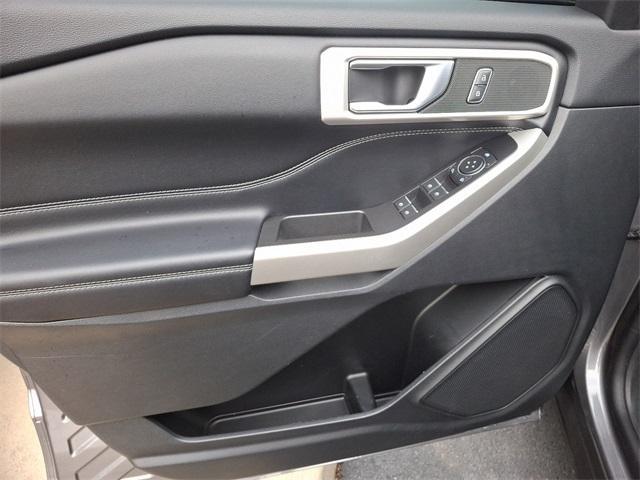 used 2022 Ford Explorer car, priced at $31,999
