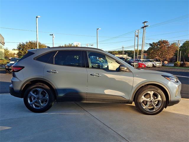 new 2025 Ford Escape car, priced at $27,784