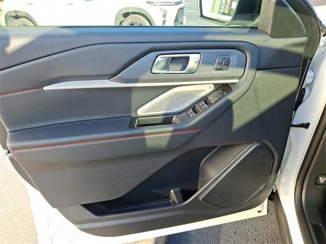 new 2025 Ford Explorer car, priced at $58,424