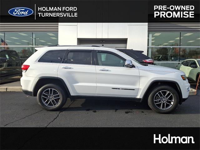 used 2017 Jeep Grand Cherokee car, priced at $19,499