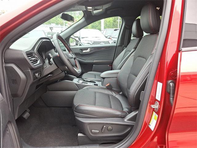 new 2025 Ford Escape car, priced at $30,518