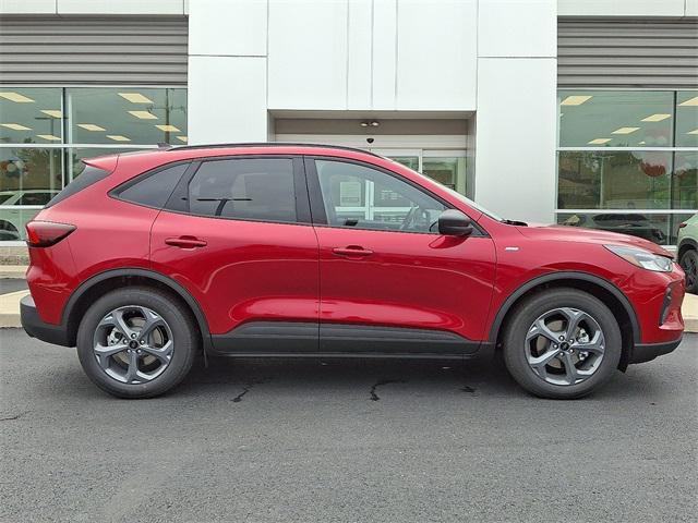 new 2025 Ford Escape car, priced at $30,518