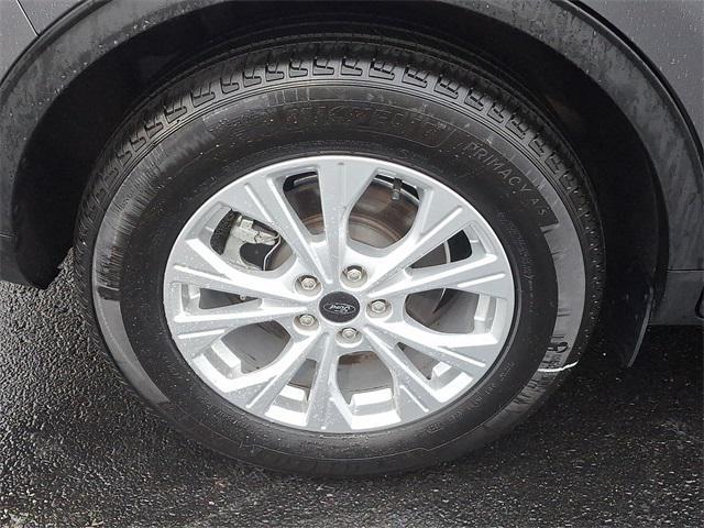 used 2023 Ford Escape car, priced at $22,399