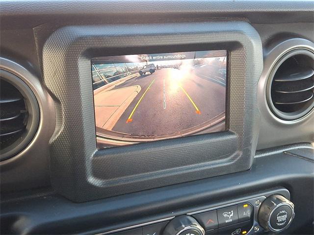 used 2022 Jeep Wrangler Unlimited car, priced at $23,713