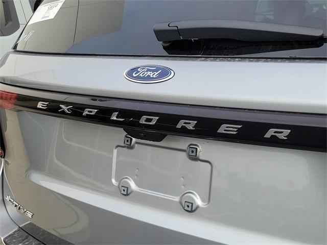 new 2025 Ford Explorer car, priced at $47,316