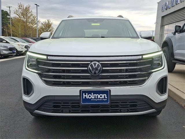 used 2024 Volkswagen Atlas car, priced at $33,600