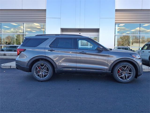 new 2025 Ford Explorer car, priced at $54,677