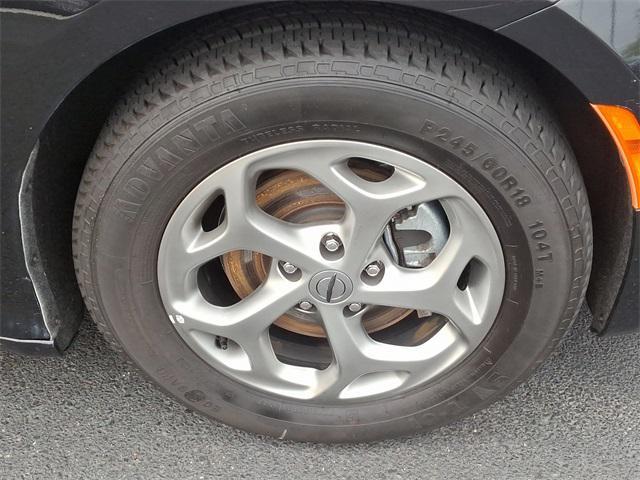 used 2023 Chrysler Pacifica car, priced at $27,600