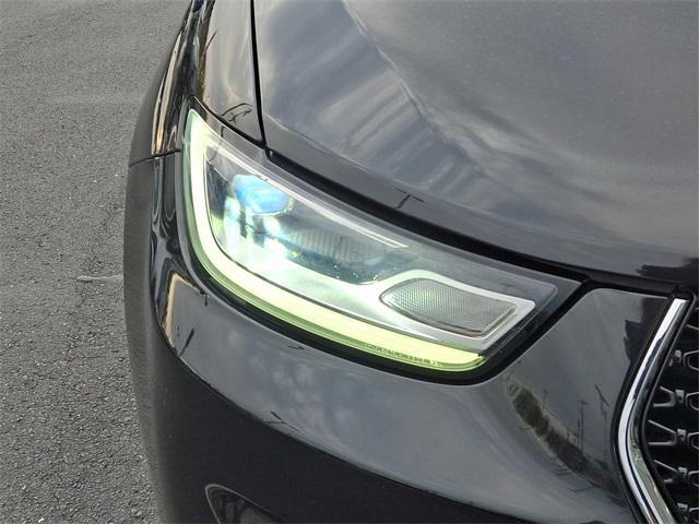 used 2023 Chrysler Pacifica car, priced at $27,600