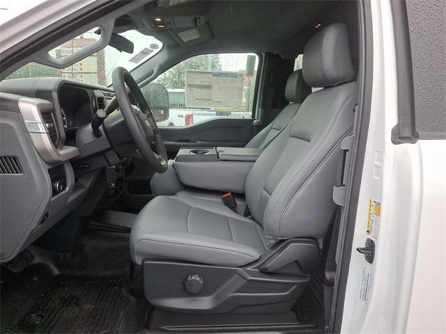 new 2025 Ford F-250 car, priced at $52,560