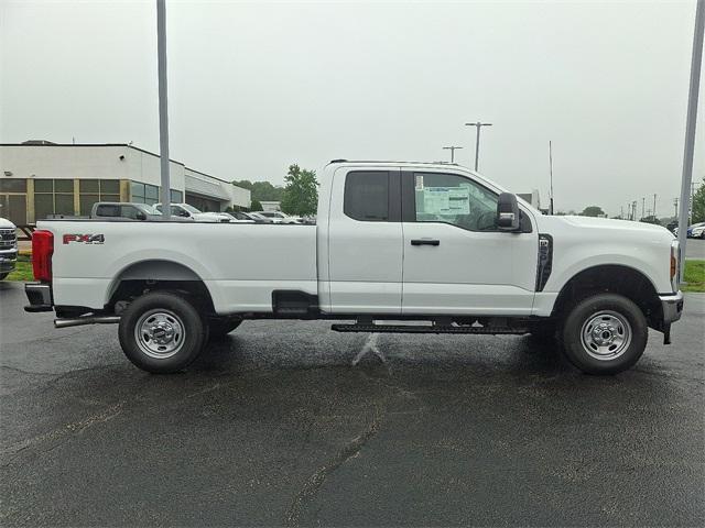 new 2025 Ford F-250 car, priced at $52,560