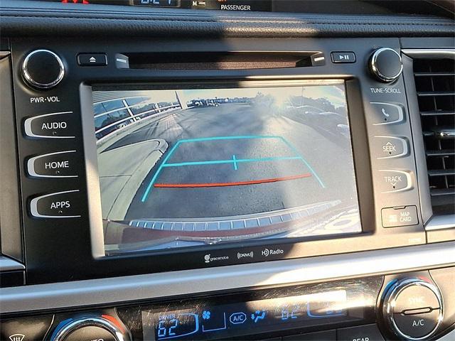 used 2019 Toyota Highlander car, priced at $19,695