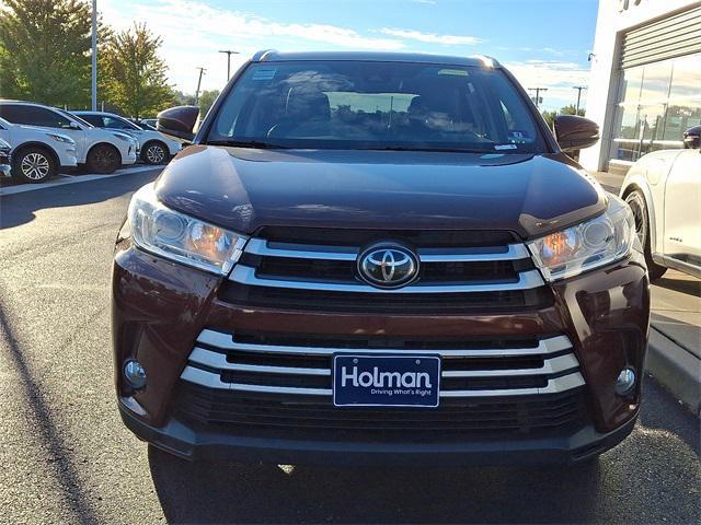 used 2019 Toyota Highlander car, priced at $19,695