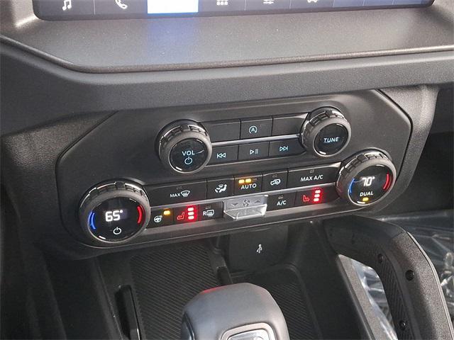 new 2025 Ford Bronco car, priced at $56,426