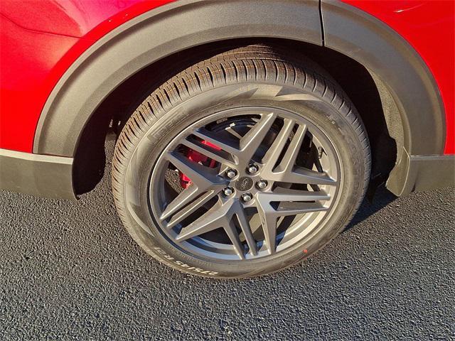 new 2025 Ford Explorer car, priced at $59,356