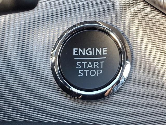 new 2025 Ford Explorer car, priced at $40,585