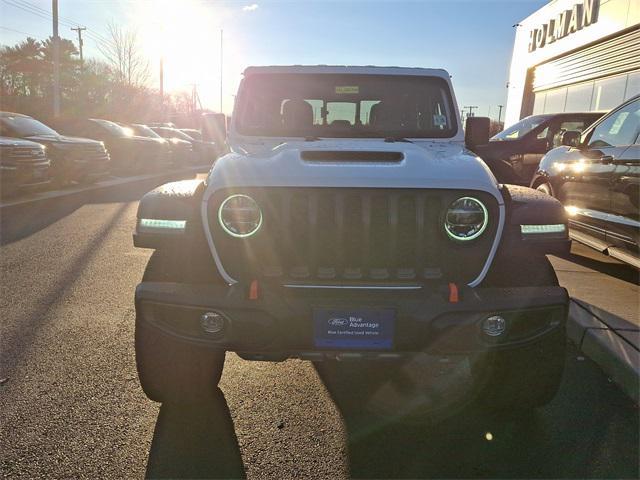 used 2021 Jeep Gladiator car, priced at $35,400