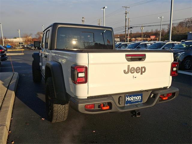 used 2021 Jeep Gladiator car, priced at $35,400