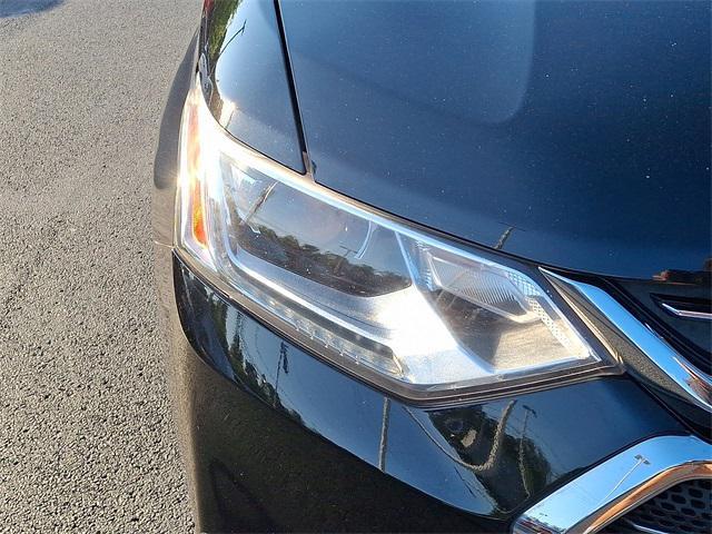 used 2018 Chevrolet Traverse car, priced at $13,599