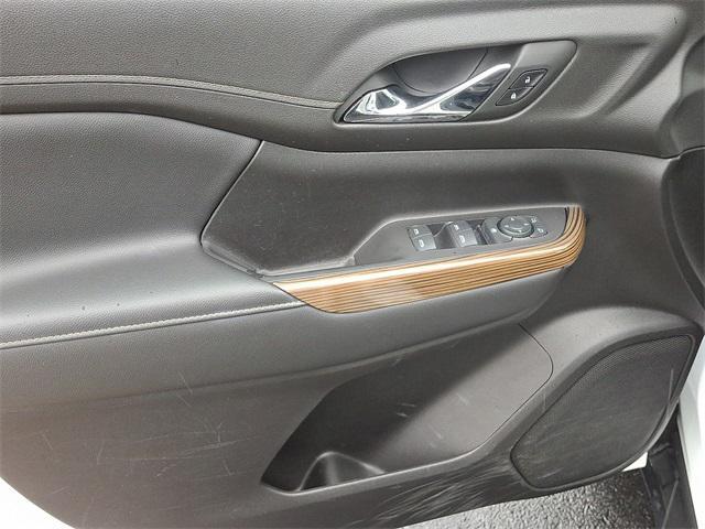 used 2022 GMC Acadia car, priced at $25,600