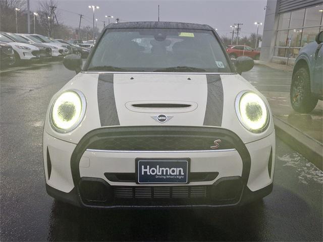 used 2022 MINI Hardtop car, priced at $23,274