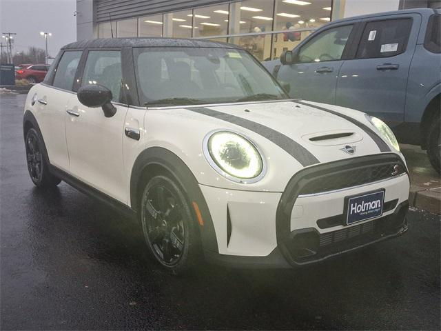 used 2022 MINI Hardtop car, priced at $23,274